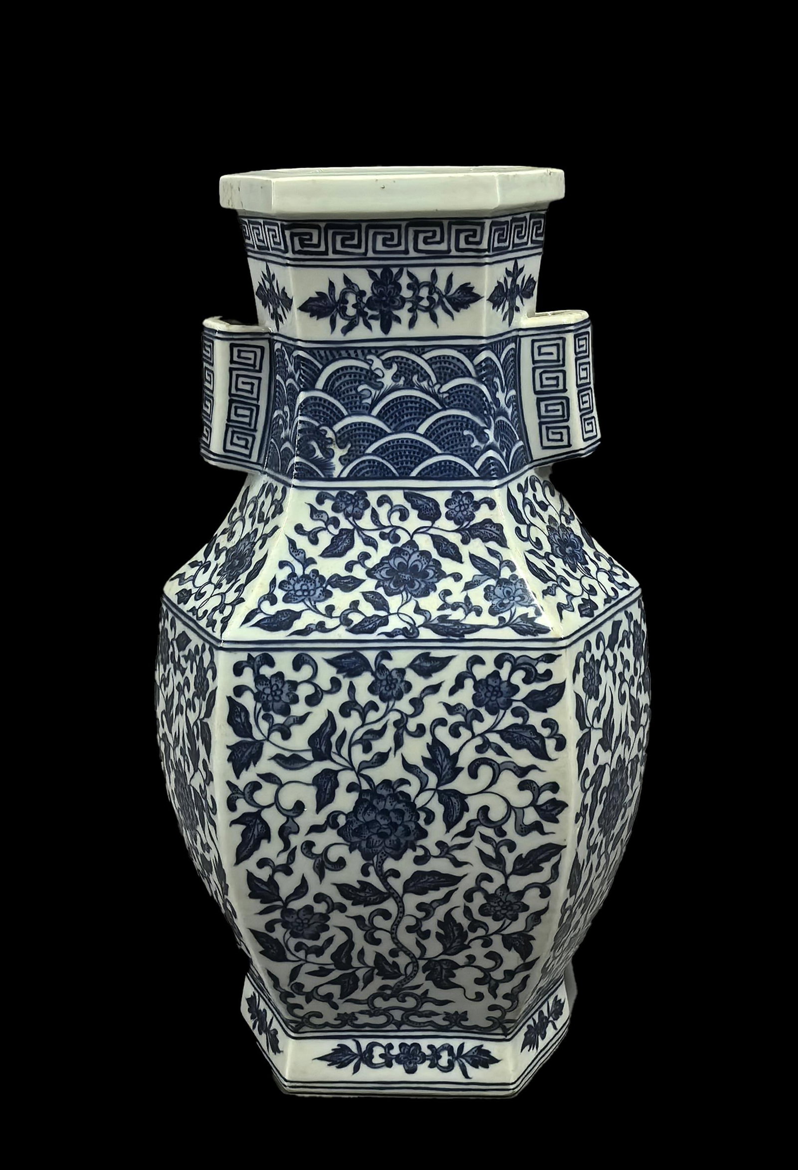 A Blue-and-White Hexagonal Vase with Floral Scrolls (1 of 9)