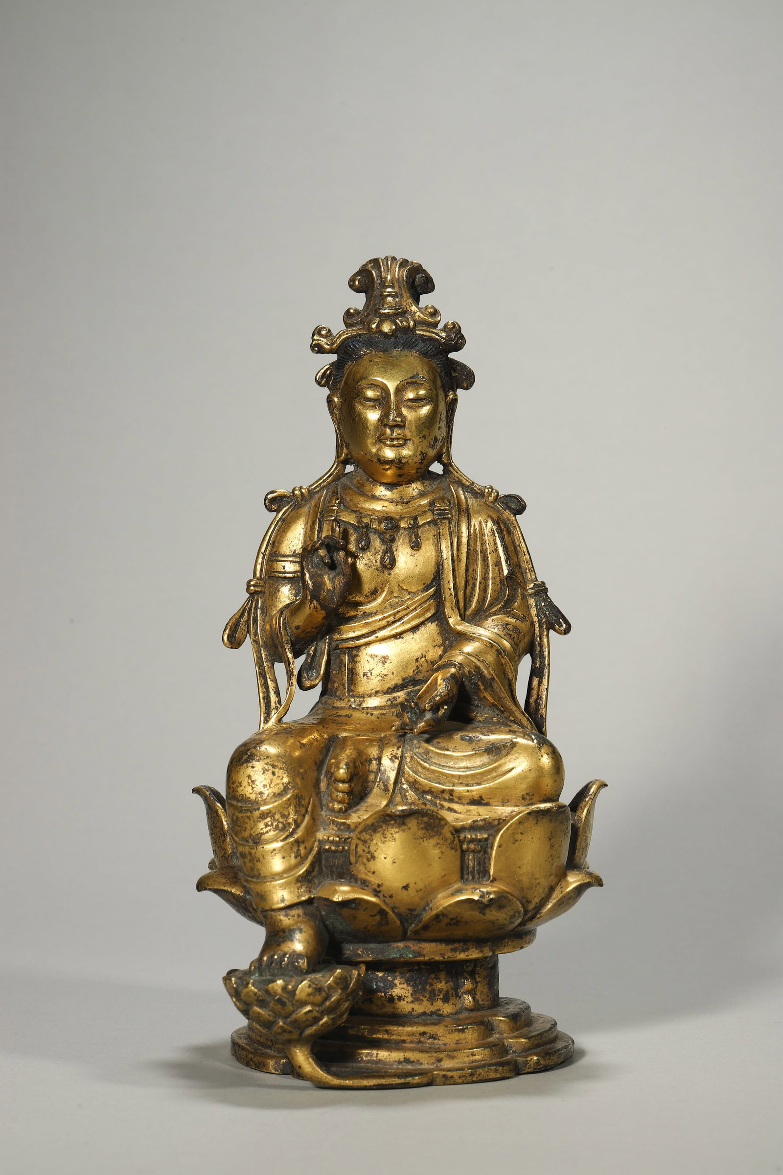 A Liao-Dynasty Gilt-Bronze Guanyin Statue: A Liao-Dynasty Gilt-Bronze Guanyin Statue. Height: 8.66in; Width: 4.53in.