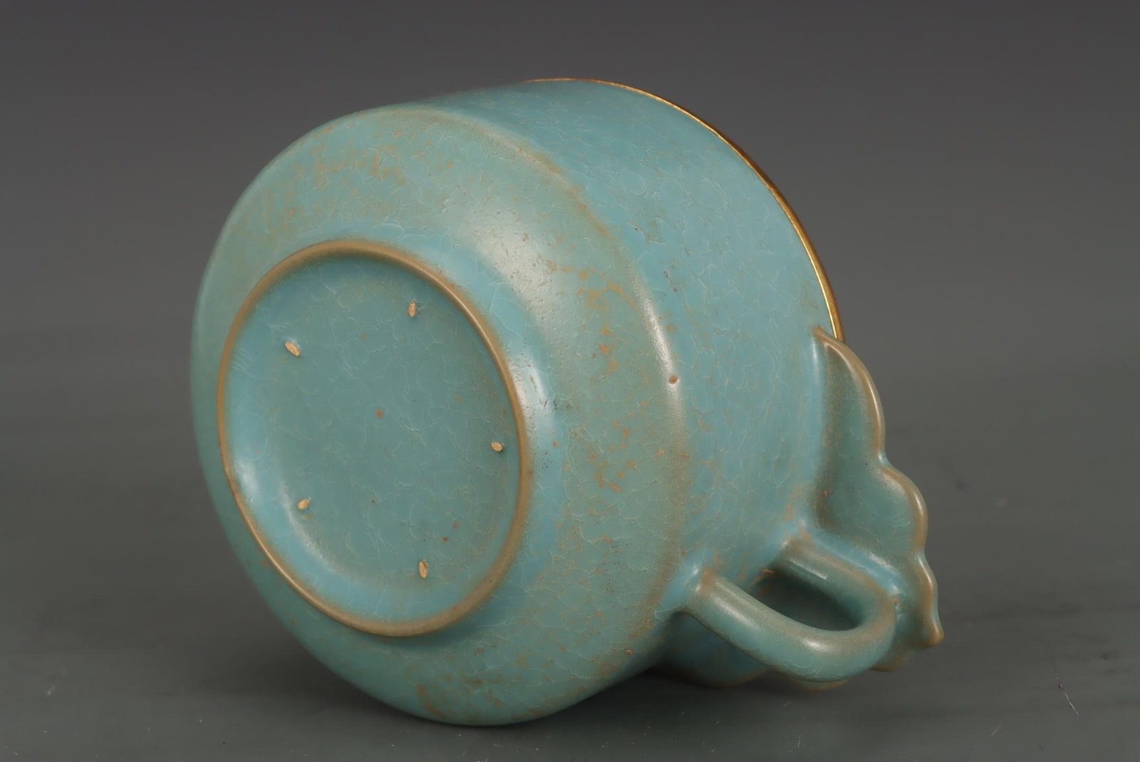 A Ru Ware Celadon Cup - 7