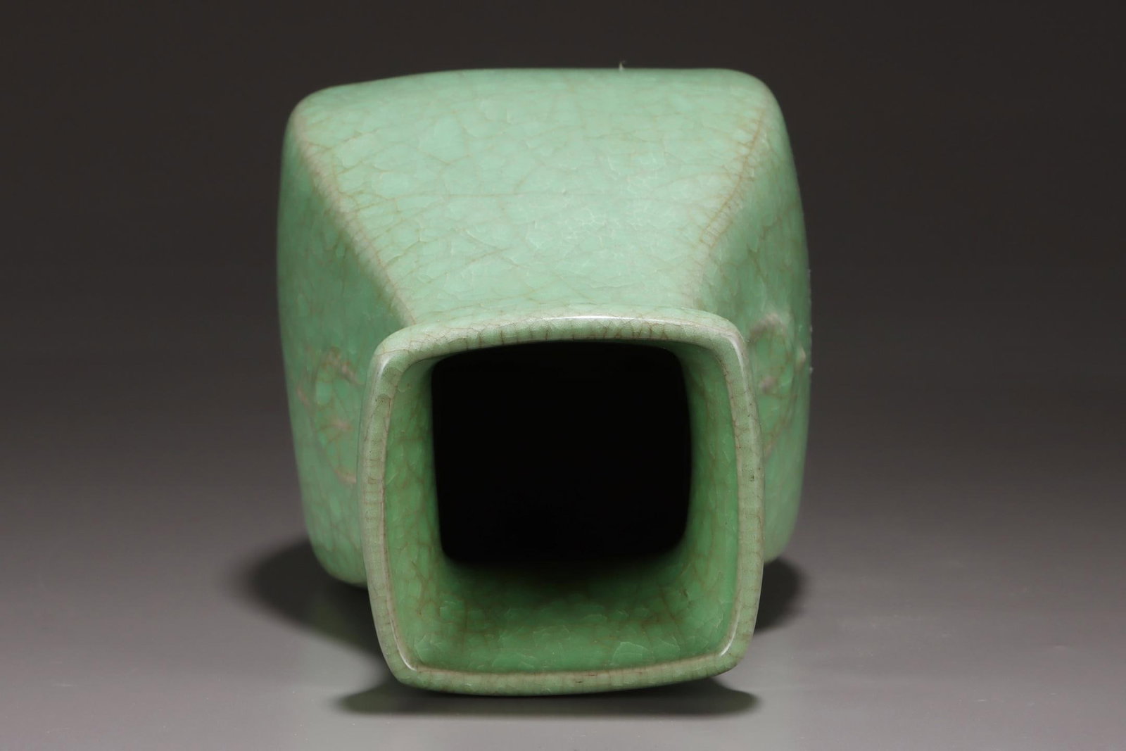 A Ru Ware Celadon Square Vase - 7