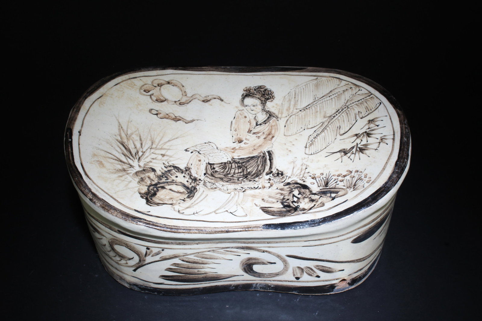 A Cizhou Pillow - 2
