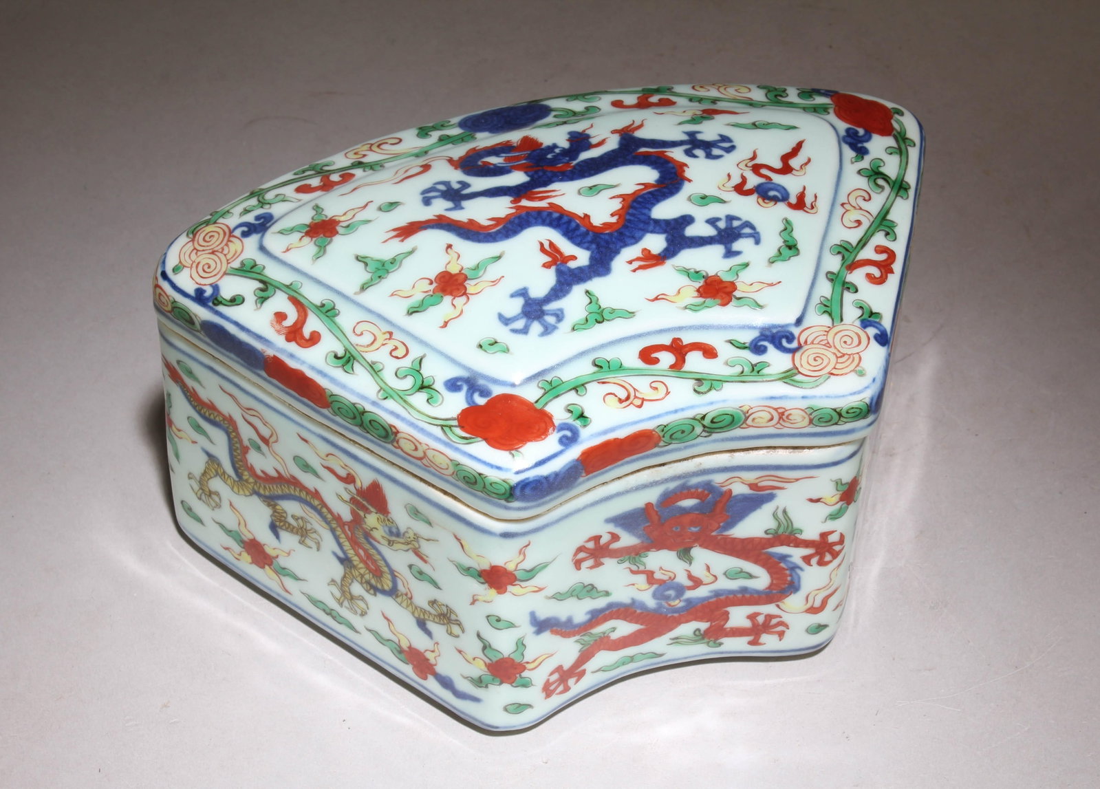 A Chinese WuCai Box with Lid: A Chinese WuCai Box with Lid. Dimension: 4.1" x 7.75" x 5.1".