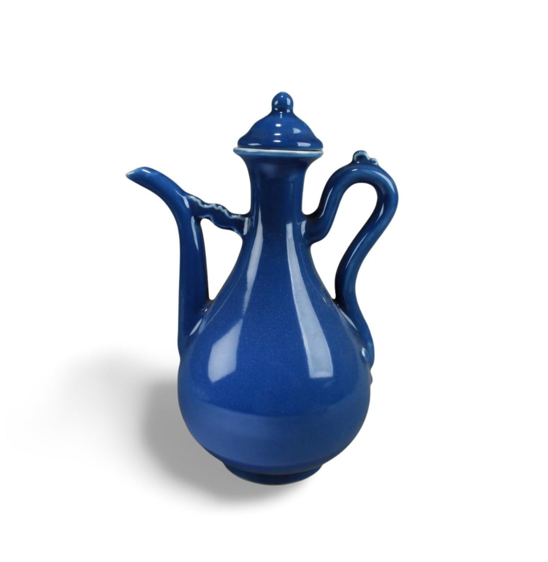 Chinese Porcelain Teapot (1 of 5)
