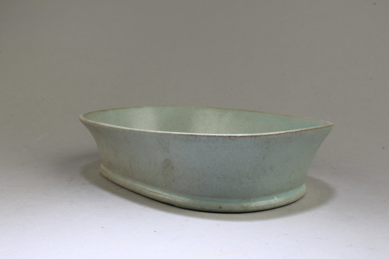 Chinese Ruyao Ink Washer: Chinese Ruyao Ink Washer. Length: 9.3"