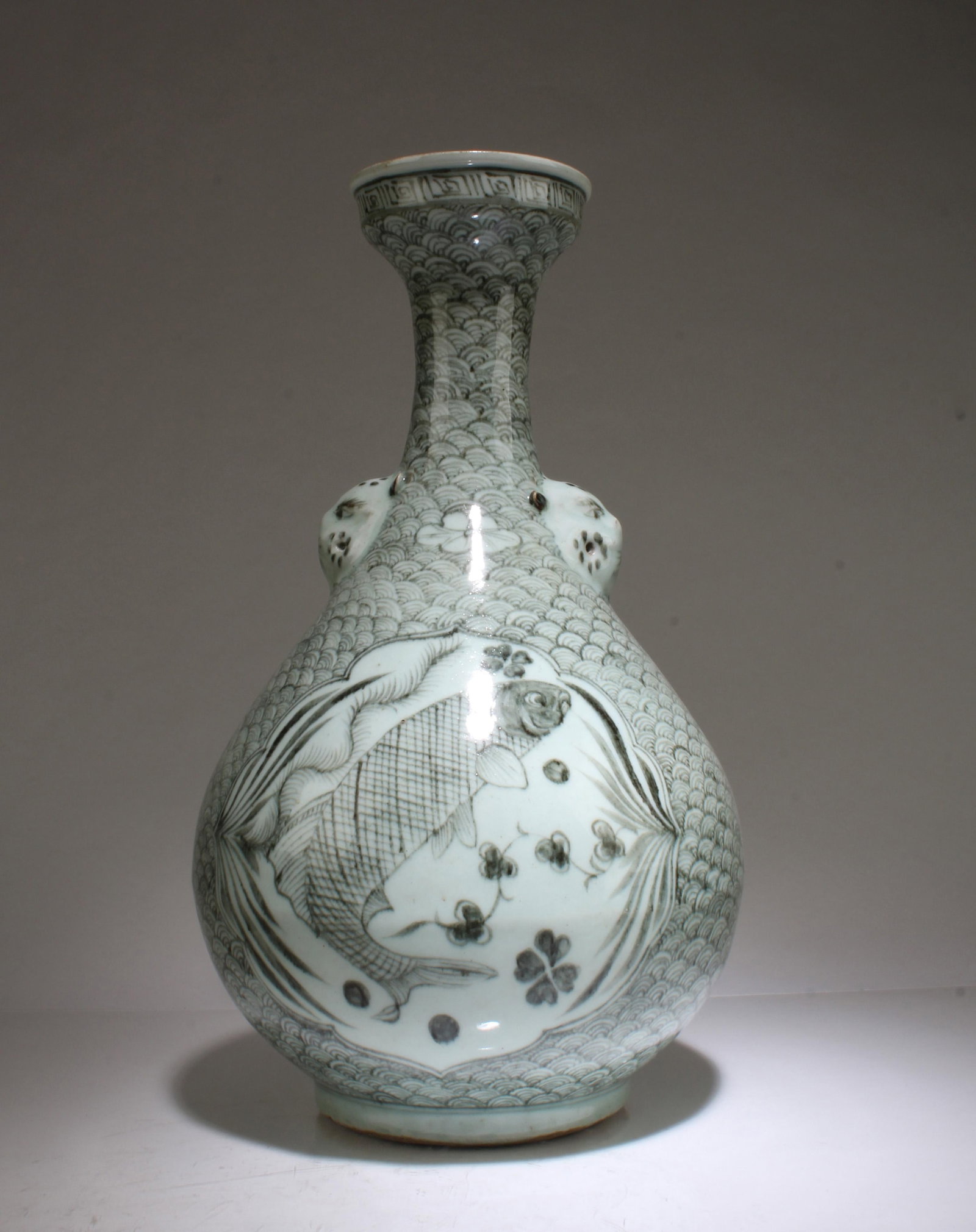 A Porcelain Vase (1 of 6)