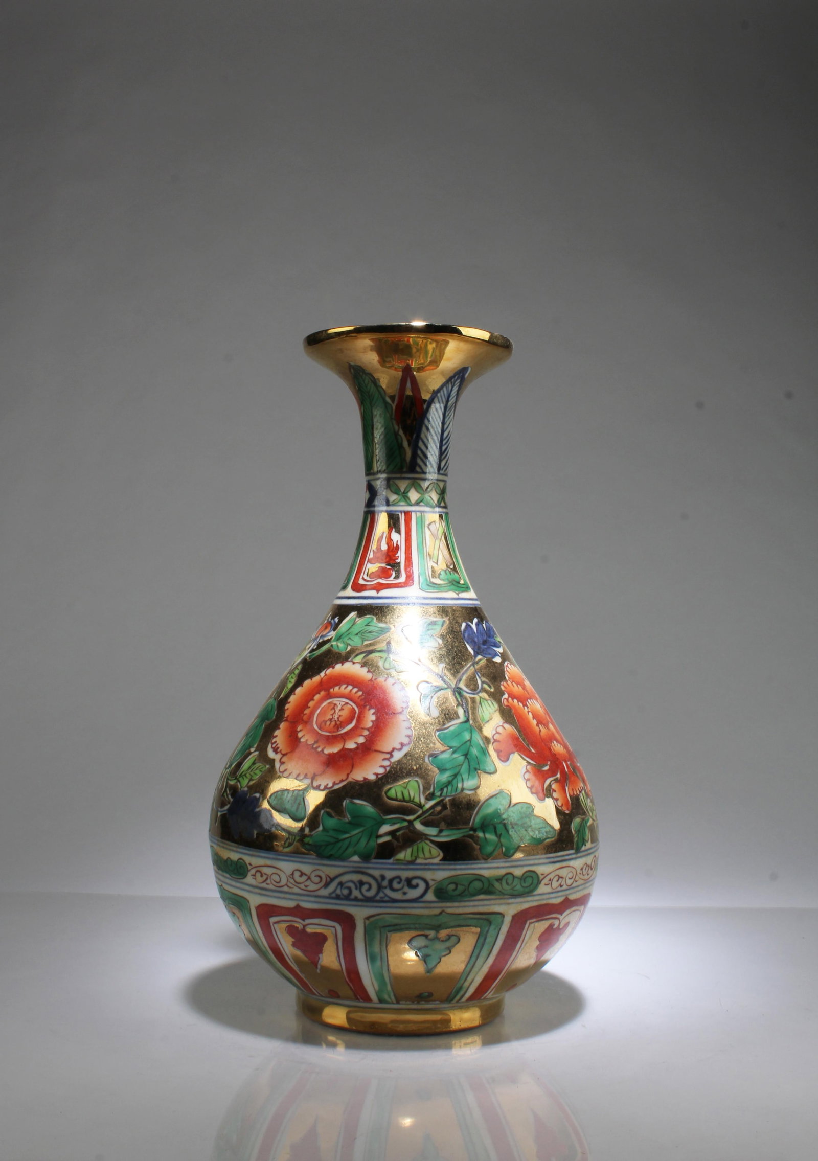 A Porcelain Vase (1 of 5)