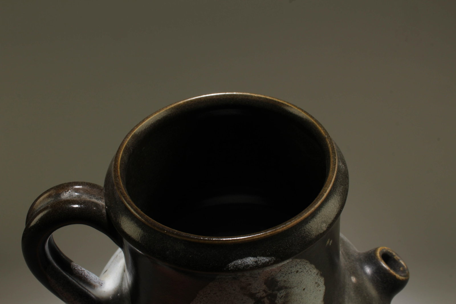 A Pottery Pot - 4