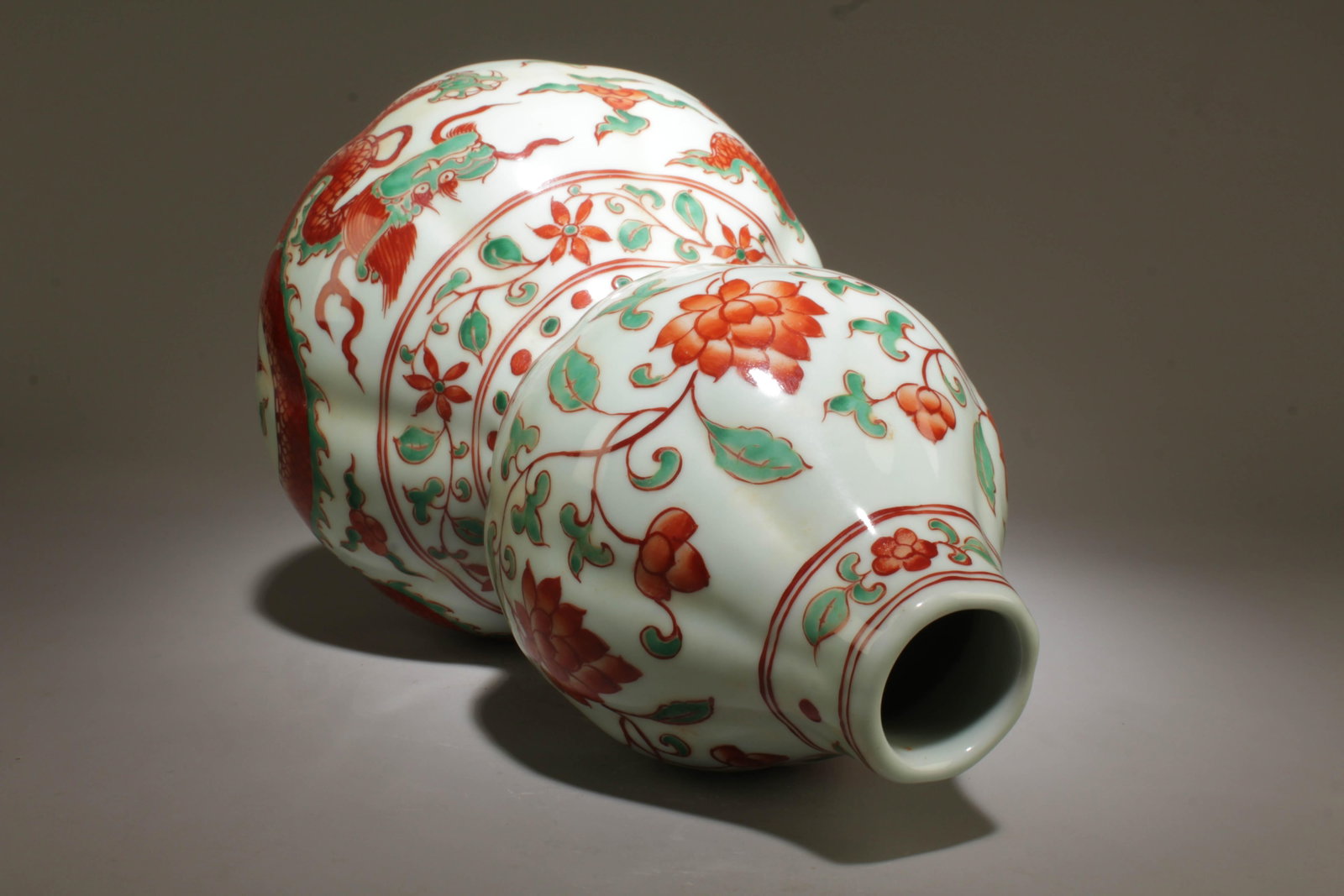 A Multi-Colored Double Gourd Vase - 7
