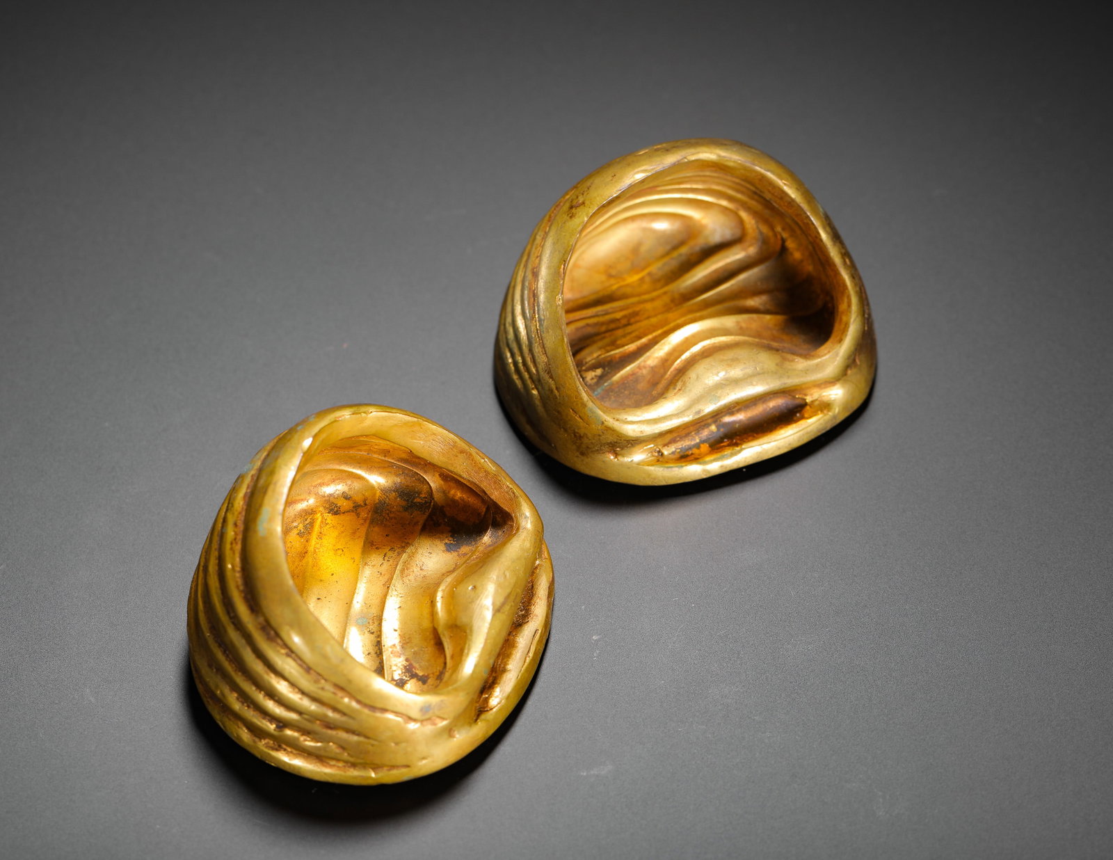 WESTERN HAN DYNASTY HORSE HOOF GOLD (1 of 9)
