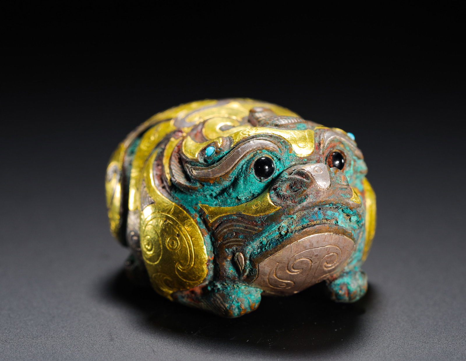 BRONZE INLAID WITH GOLD AND SILVER AUSPICIOUS BEAST FROM THE WARRING STATES PERIOD (1 of 10)