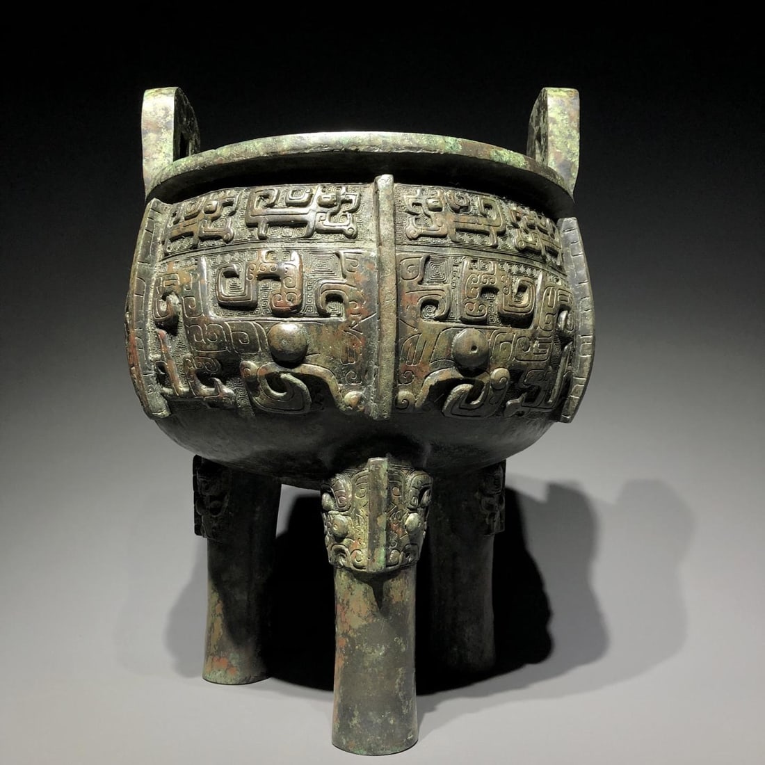 A Bronze Ding - 7