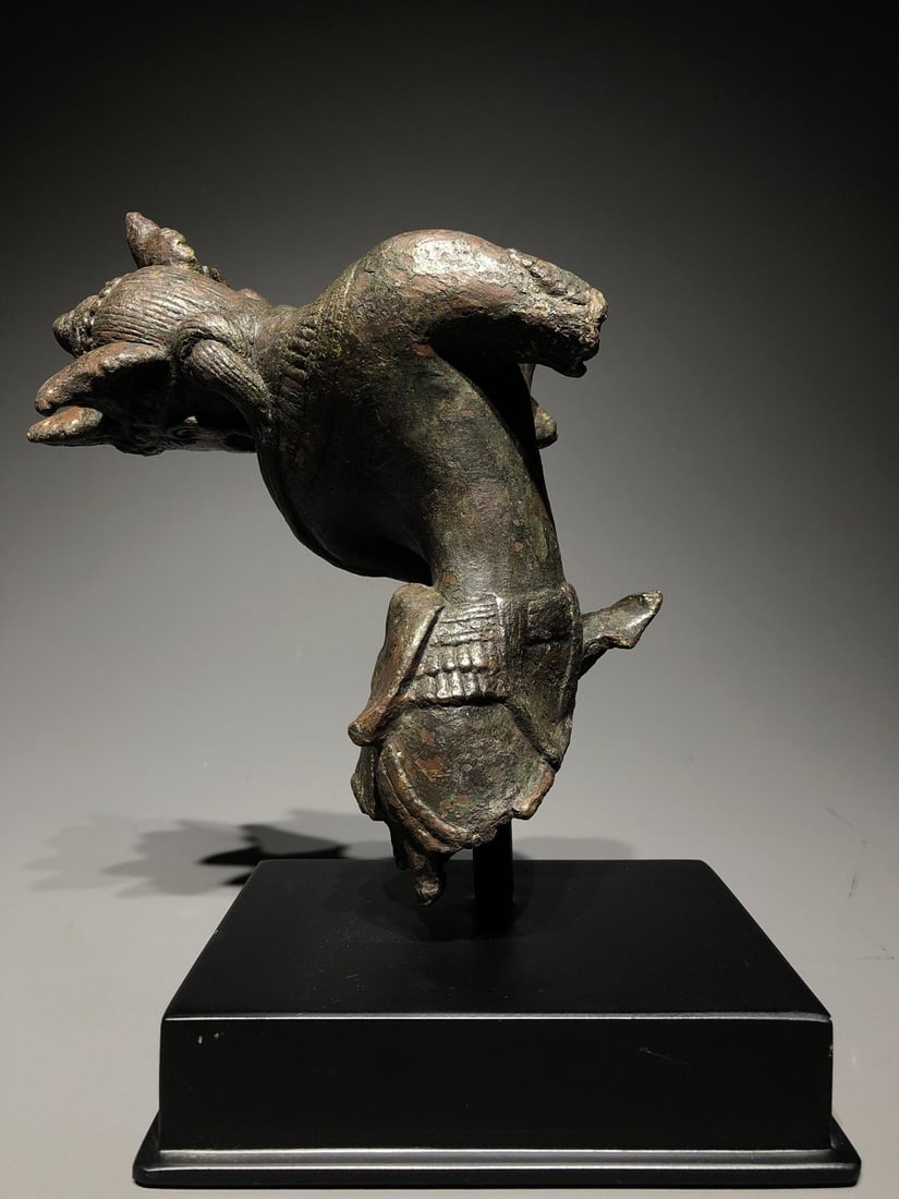 A Bronze Figurine - 4
