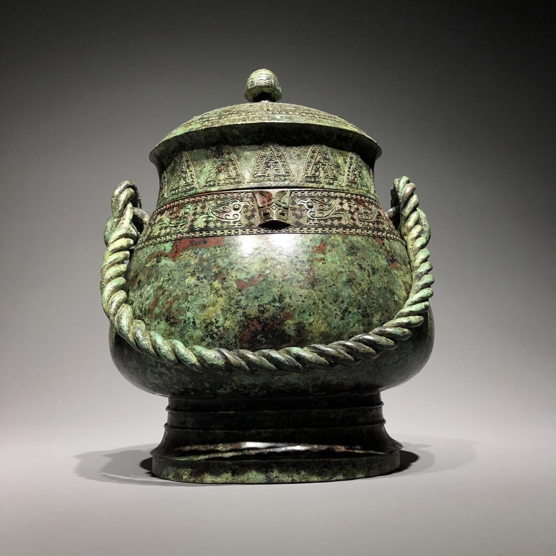 A Bronze Vessel: A Bronze Vessel. Diameter: 8.66in; Thickness: 6.30in; Height: 12.20in; Weight: 17.64lbs.