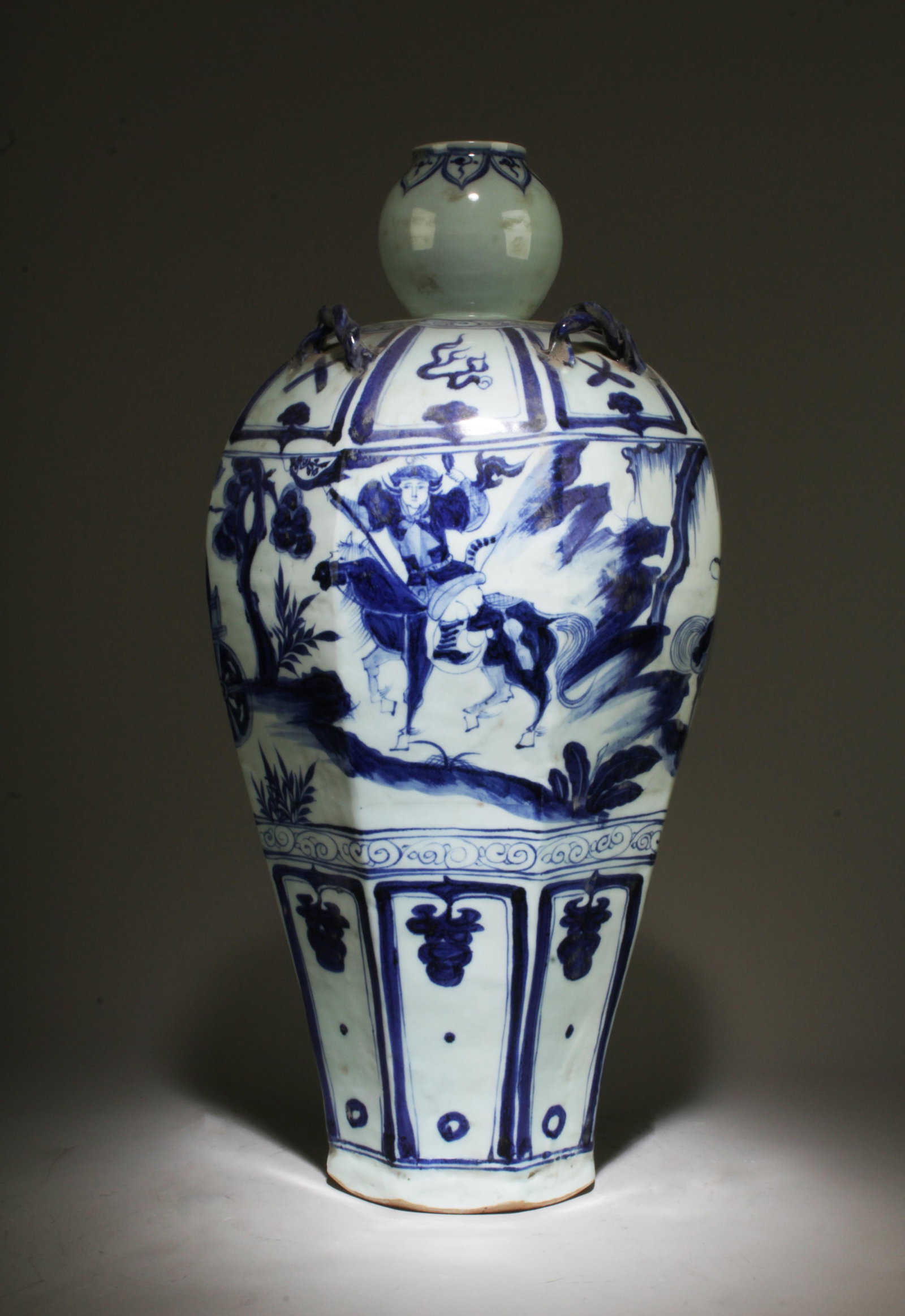Chinese Blue & White Porcelain Vase: Chinese Blue & White Porcelain Vase. Height: 19.5"