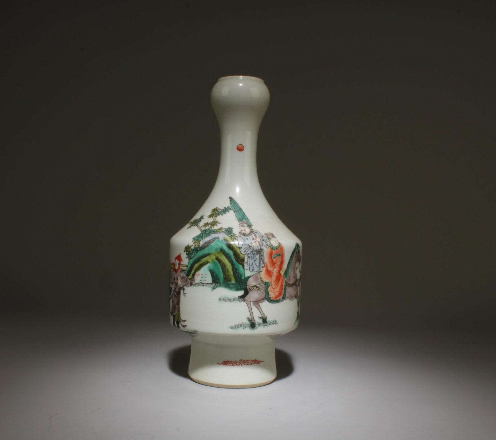 Chinese Porcelain Vase: Chinese Porcelain Vase. Comes fitted with a wooden stand. Height: 10.5"