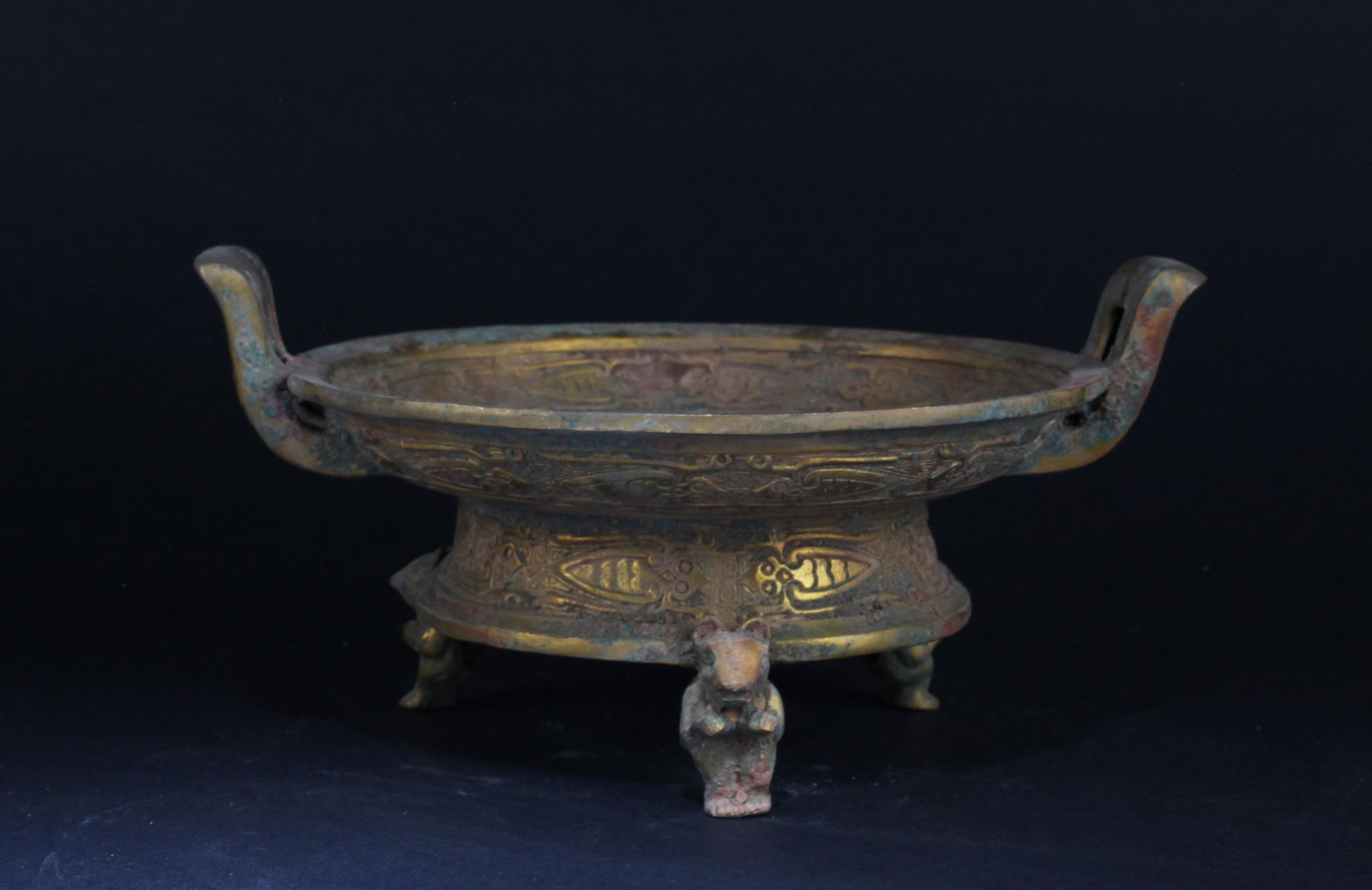 A Bronze Plate - 3
