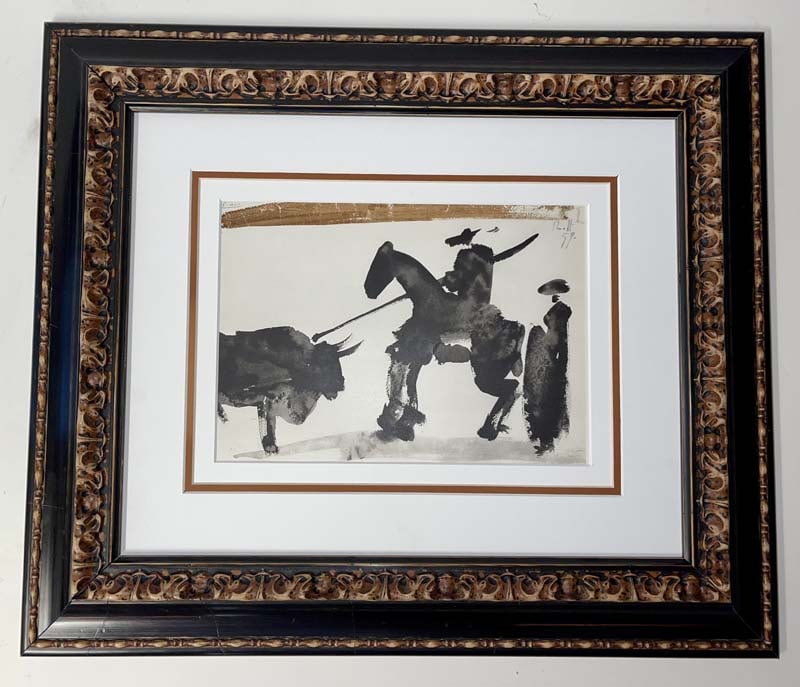 Original Lithograph by Pablo Picasso 1960s: Original Lithograph by Pablo Picasso 1960s Approx 26x20 inches Custom framed and inlcudes certificate of authenticity.
