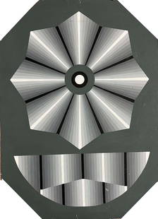 Kinetic painting by V. Tempera on board from 1970  original: Artist: V. Title: Kinetic painting Technique: Tempera on board Dated: 1970 Measurements: 80 x 58.5 cm Numbered and with initial V. in the back bottom right.Provenance: Private collection