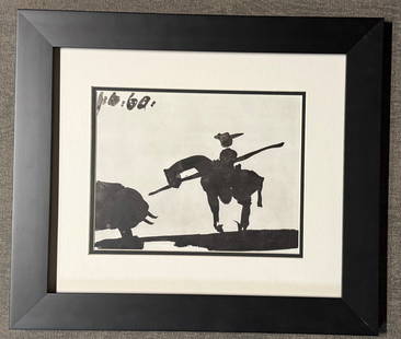 Pablo Picasso Original Lithograph from 1961: Pablo Picasso Original Lithograph from 1961. Approx 22x18 inches. Includes certificate. Custom framed. From Picasso's 1959 sketchbook.