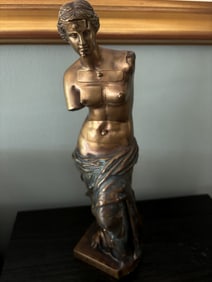 Venus with Drawers Bronze Sculpture by Salvador Dali in 1986 very exclusive