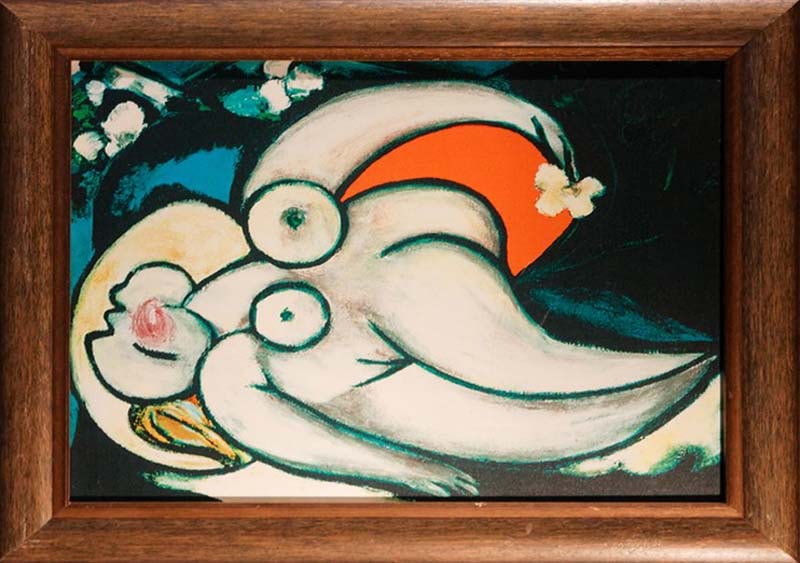Pablo Picasso Collection Domaine Limited Edition on Canvas Reclining Nude: Pablo Picasso Collection Domaine on canvas. The signature is in the plate. Limited Edition Signed by the estate. Includes certificate of authenticity. Approx 28 x 30 inches. Professionally framed.