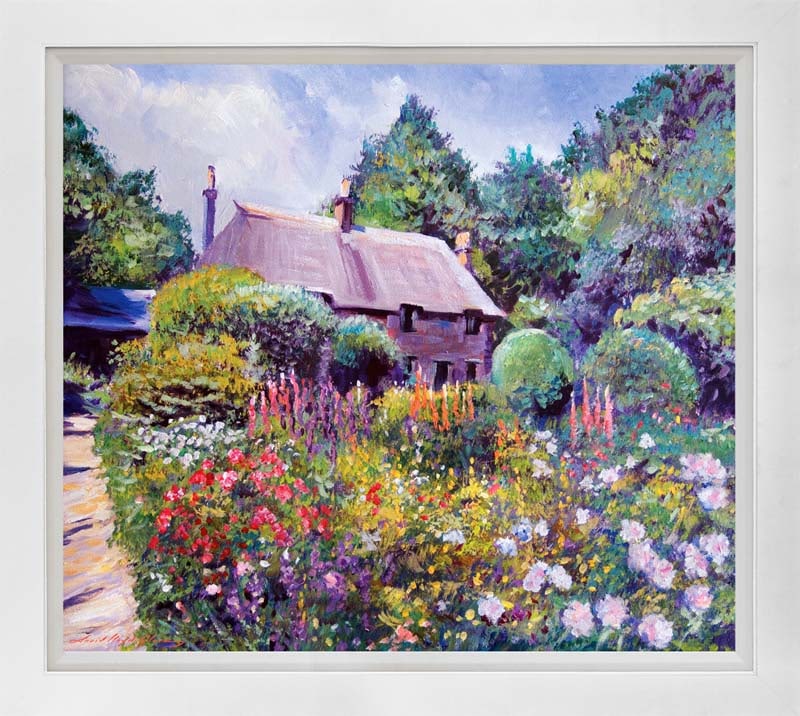 David Lloyd Glover (Canadian 1949) Cotswald Cottage Garden Mixed Media Original Painting on canvas: Mixed media on canvas by David Lloyd Glover Hand signed by the artist. On canvas image size. Approx image size 18x24 inches. Custom framed and includes certificate. This work was purchased directly fr