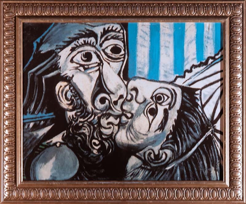 Pablo Picasso (Spanish 1881-1973) Collection Domaine Limited Edition Kiss Lithograph: Pablo Picasso (Spanish 1881-1973) Collection Domaine on canvas the signature is in the plate. Limited Edition Signed by the estate. Includes certificate of authenticity. Approx 28x30 inches. Professio