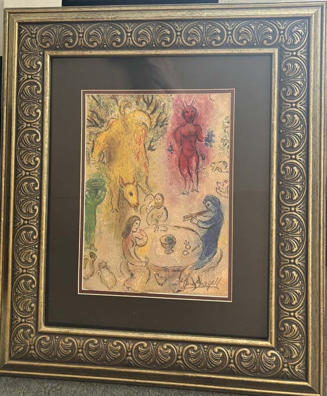 Marc Chagall (Russian-French 1887-1985) Lithograph Hand signed from 1977 Hand signed: Marc Chagall (Russian-French 1887-1985) Lithograph Hand signed from 1977 Hand signedMarc Chagall Hand Signed Lithograph. This lithograph is hand signed by the artist. Custom framed. Includes certifica