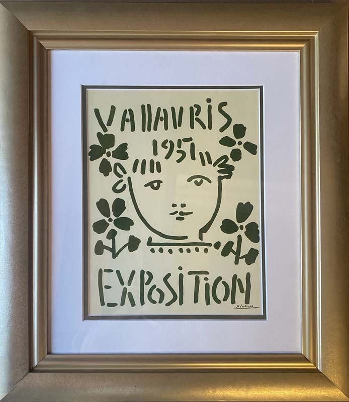 Pablo Picasso (Spanish 1881-1973) Lithograph from 1970: Pablo Picasso (Spanish 1881-1973) Lithograph 60 years ago Approx 24x20 inches. Custom framed. Includes certificate. Art Artwork Artist.