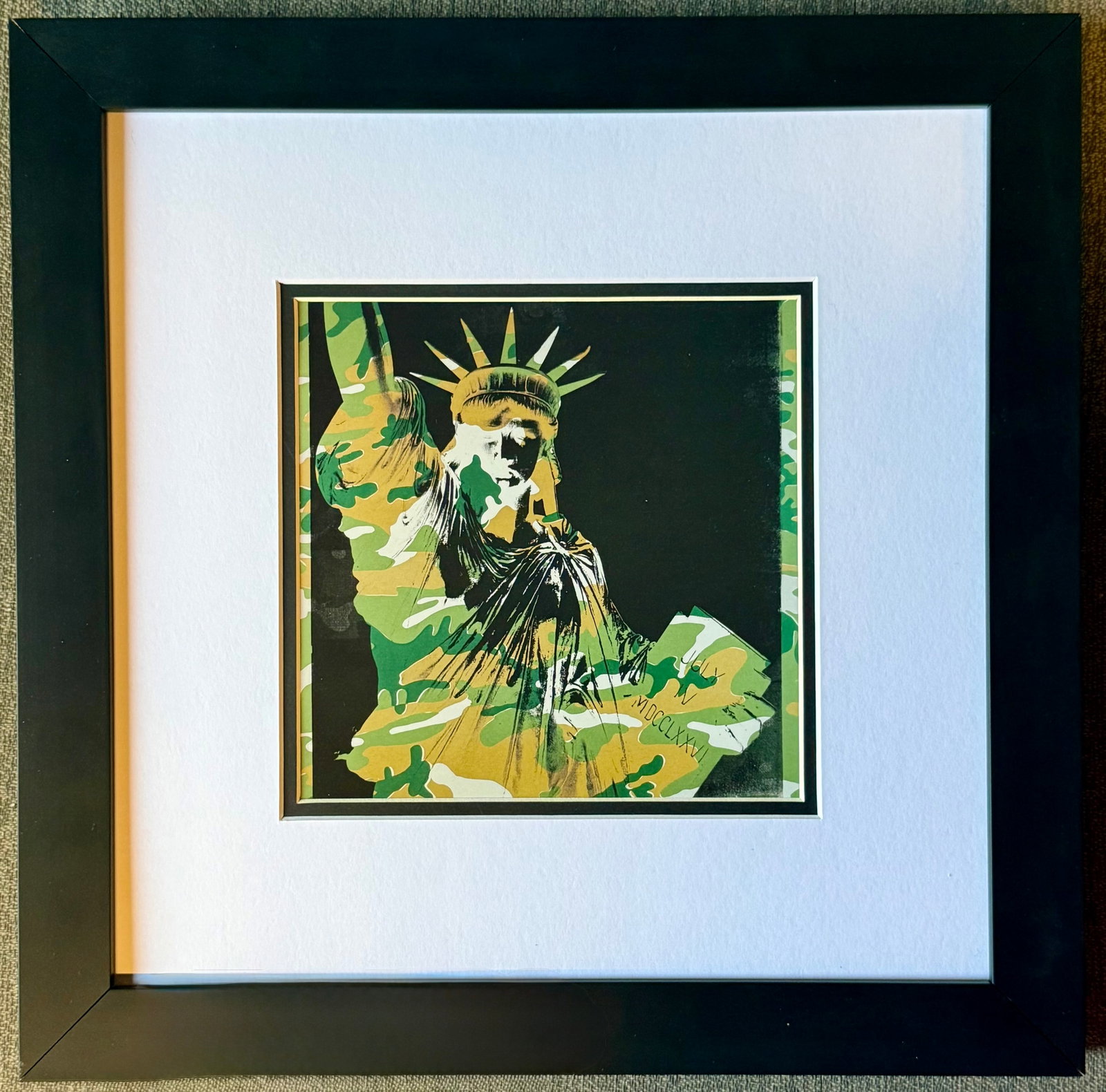 Andy Warhol (American 1928-1987) Statue of Liberty color plate lithograph: Andy Warhol (American 1928-1987) Andy Warhol Statue of Liberty color plate lithograph custom framed and approx 20x18 inches Includes certificate Art Artwork Artist.