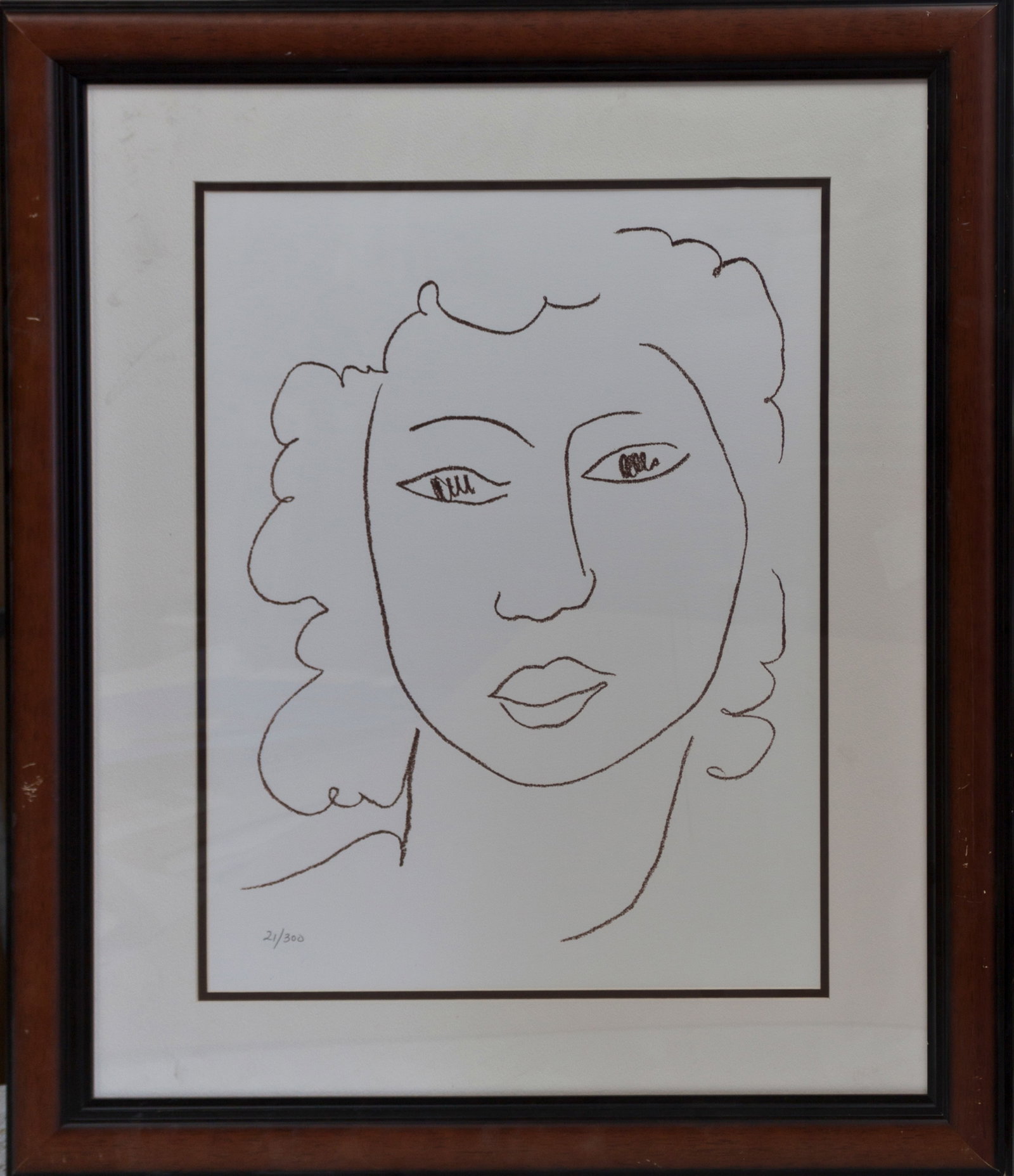 Henri Matisse (French 1869-1954) Lithograph after Matisse from 1978: Henri Matisse (French 1869-1954) Lithograph from 1978. The signature is in the plate. Approx 24x20 inches. Professionally framed. Includes a certificate. Art Artwork Artist.