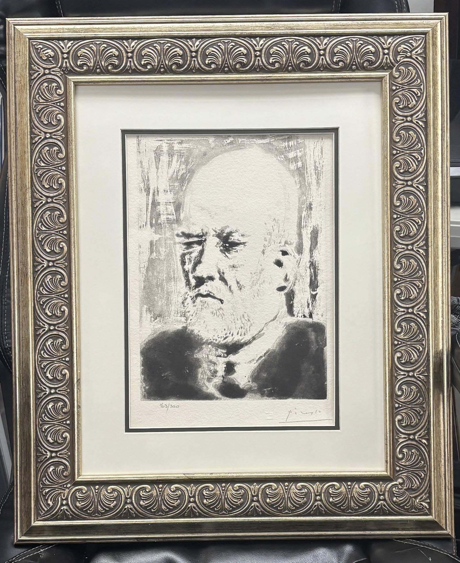 Pablo Picasso (Spanish 1881-1973) Lithograph from 1990 Suite Vollard. Authorized by the Picasso: Pablo Picasso (Spanish 1881-1973) Lithograph from 1990 Suite Vollard. Authorized by the Picasso Family. Each piece is numbered from an edition of 300, and includes the museum stamp on the back with th