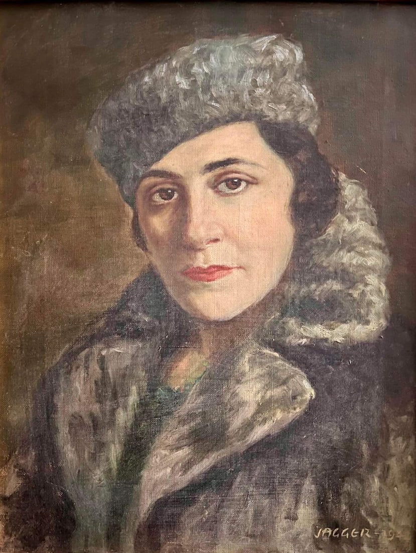 David Jagger (1891-1958) British Original oil painting on canvas: Artist: David Jagger R.O.I (British 1891-1958)Technique: oil painting on canvasTitle: Lady PortraitMeasurements: 46 x 36 cm.Signed: Lower right edge JAGGER 1942Provenance: Private Collection.Biography