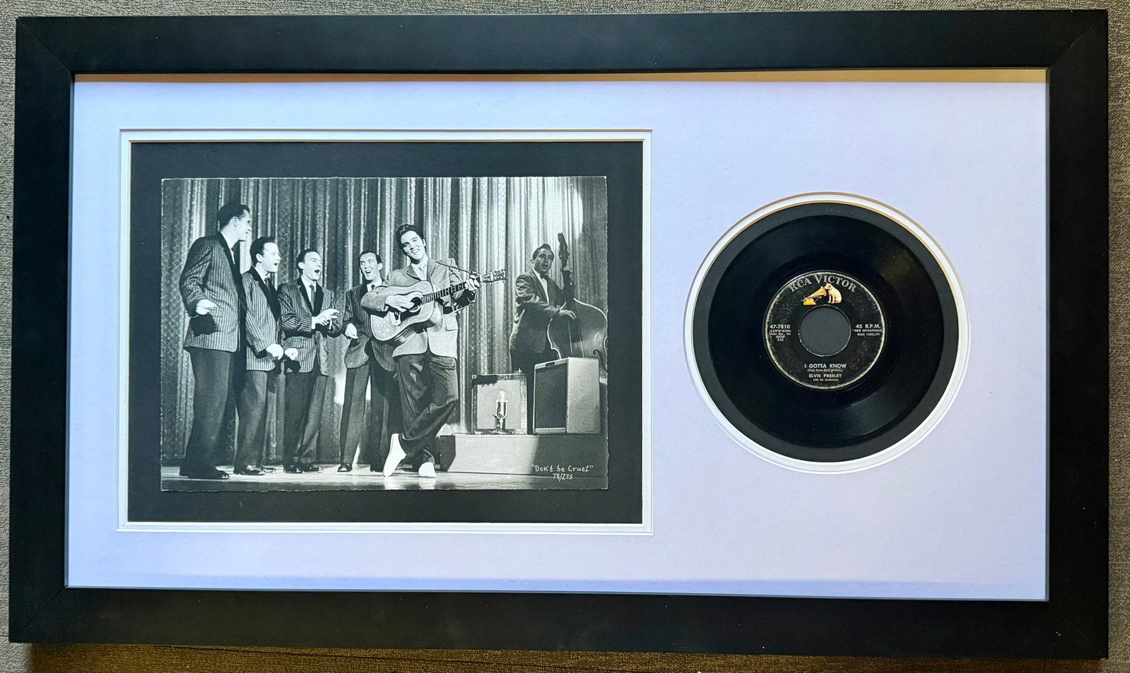 Elvis et al. lithograph (1 of 1)