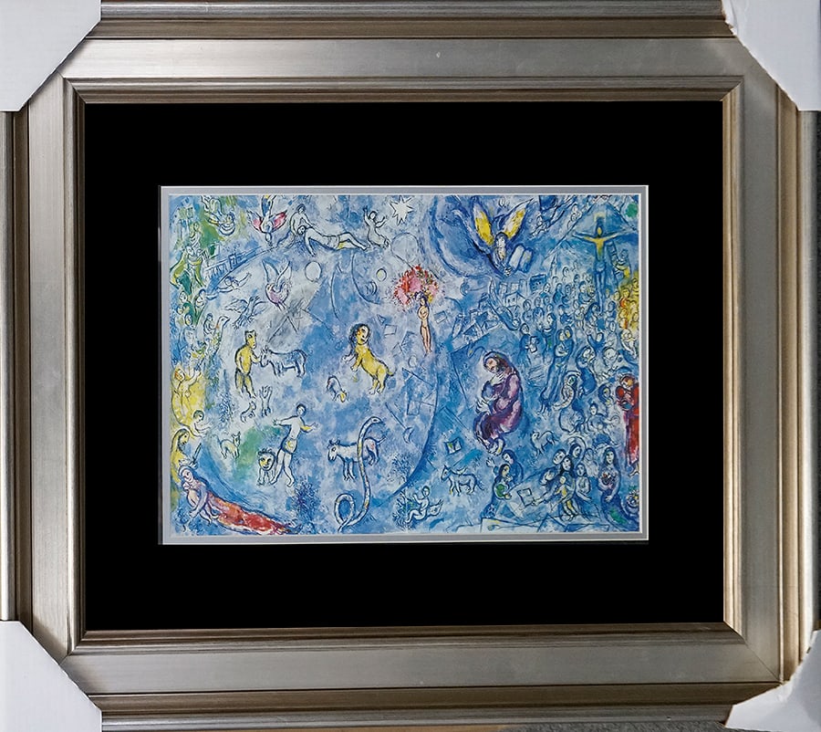 Marc Chagall (Russian-French 1887-1985) lithograph hand signed: Marc Chagall (Russian-French 1887-1985) lithograph hand signedMarc Chagall Hand Signed Lithograph. This lithograph is hand signed by the artist. Custom framed. Includes certificate of authenticity. Ap