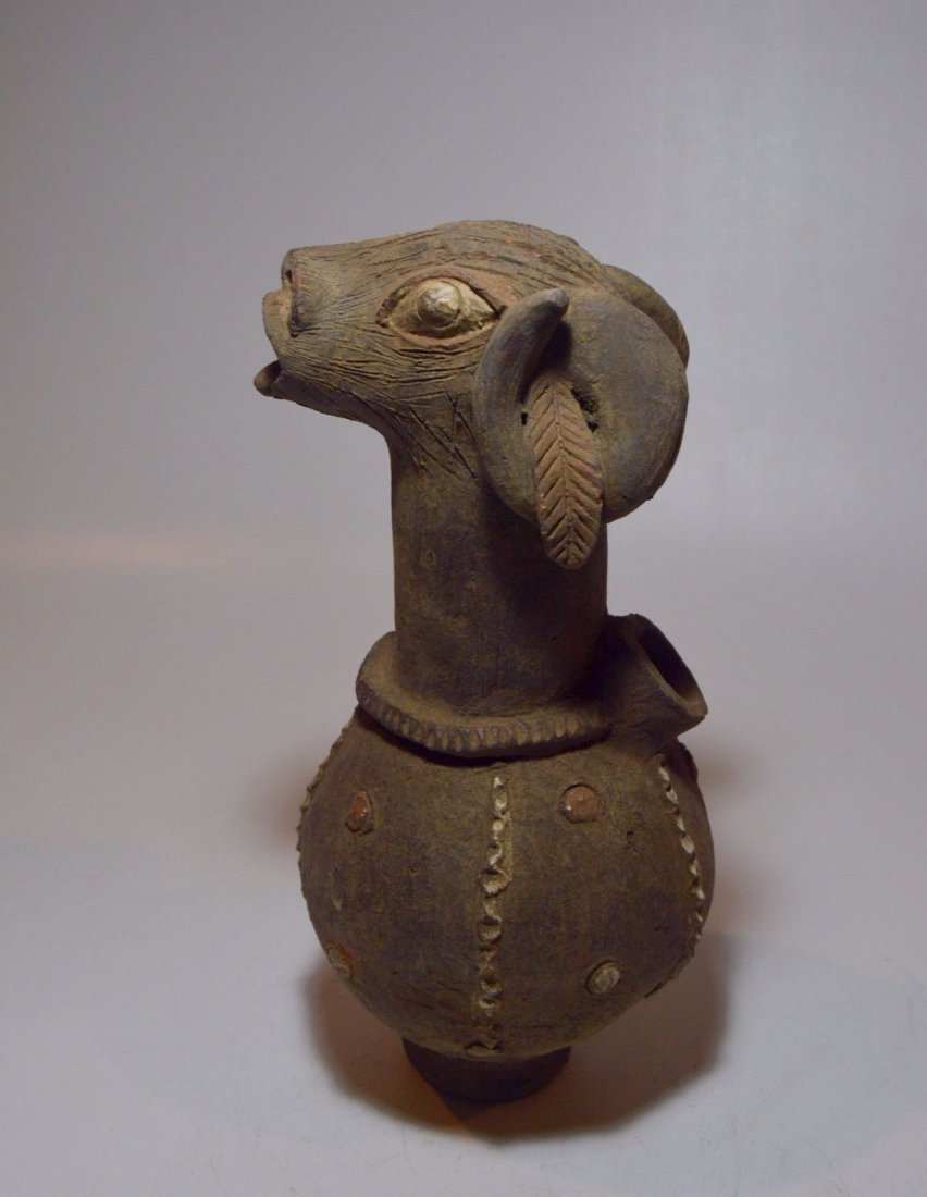 Rams head Figurative Mambila Terracotta vessel African (1 of 5)