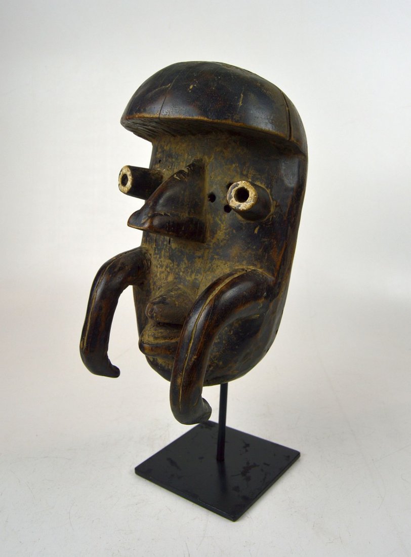 Old Bete African mask, African Art (1 of 8)
