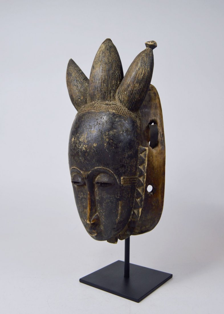 A Very Fine Old Baule Portrait Mask, African Art (1 of 9)