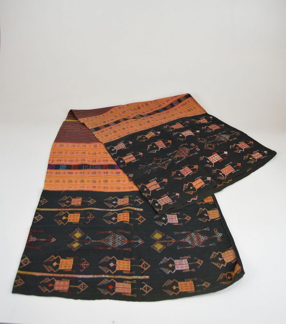 A Very Fine old Embroidered Sarong from Timor (1 of 5)