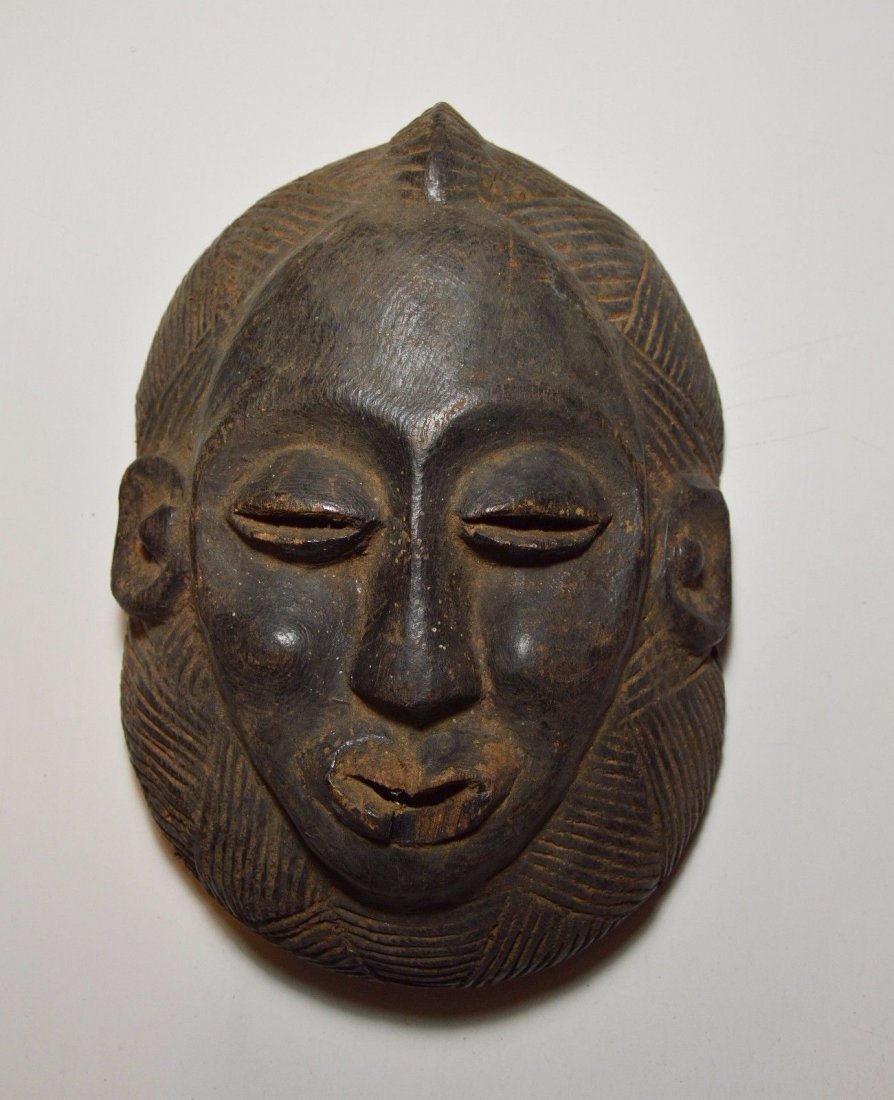 Rare Old Eket Cross River African mask (1 of 5)