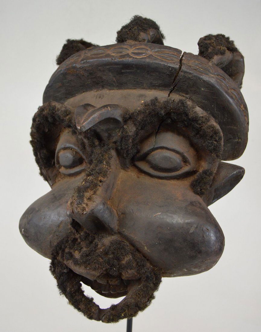 Huge Bamun Nkang mask with Human hair, African Art (1 of 6)
