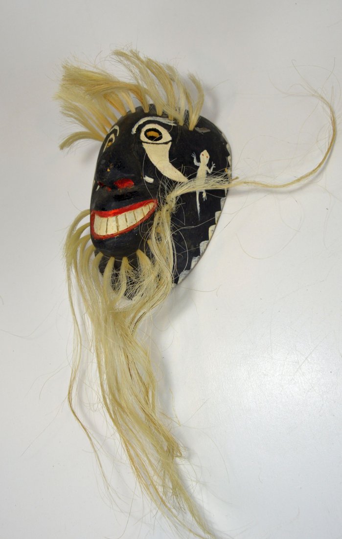 Vintage Yaqui Indian Pascoloa Dance Mask (1 of 3)
