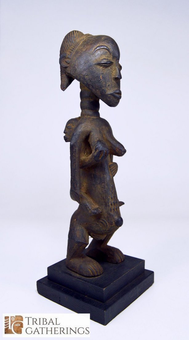 A Very Fine Old Luba Maternity Mother & Child sculpture (1 of 7)