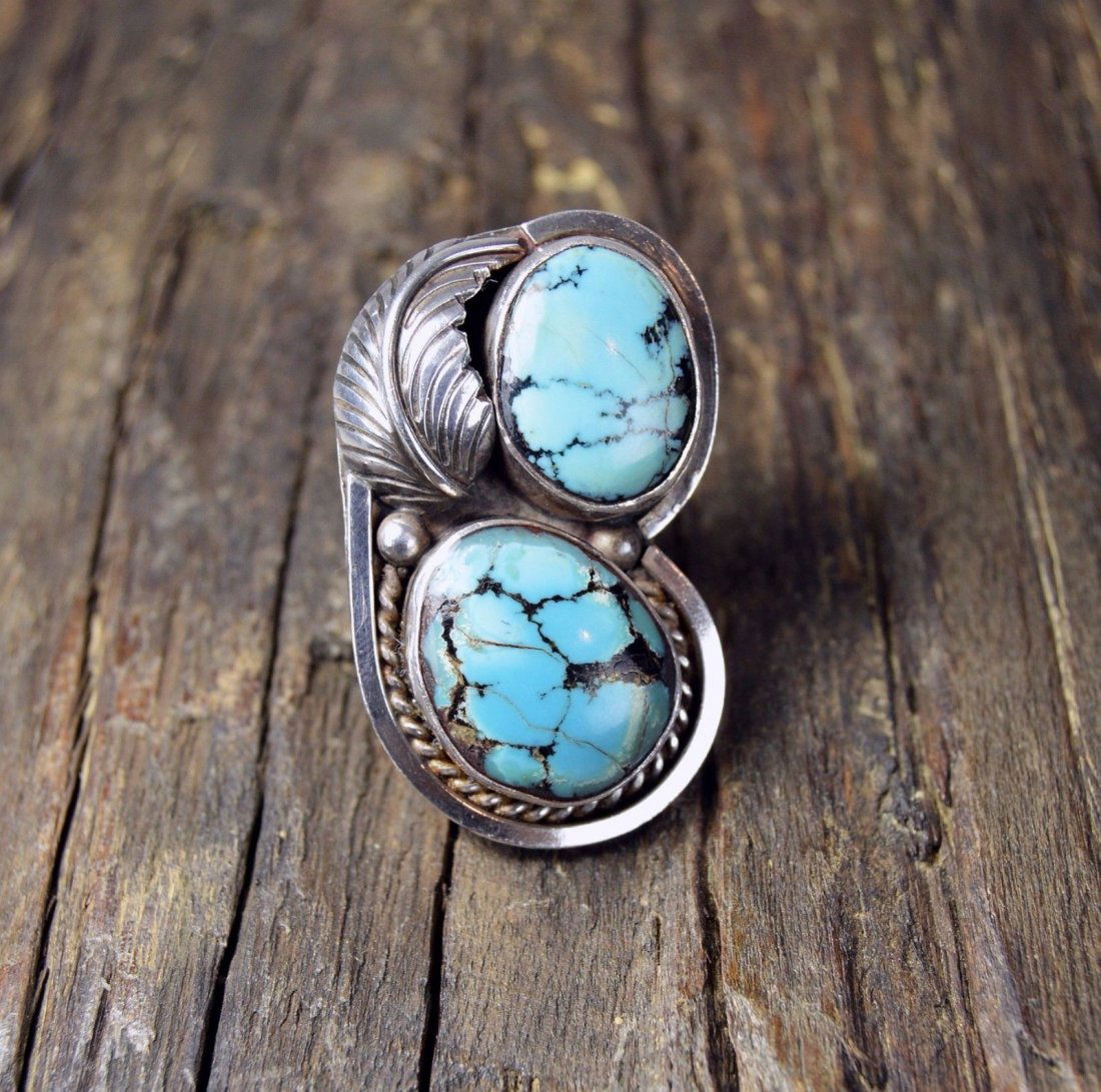 Vintage Navajo Sterling Silver & Turquoise Ring Size 7 (1 of 9)