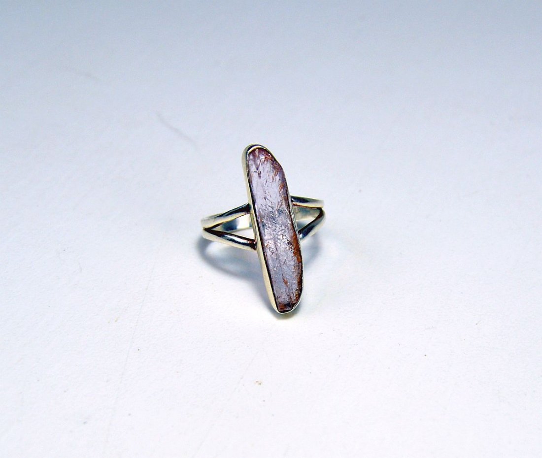 Natural form Morganite 925 Sterling Silver Ring 9.5: This is a rare beautiful Morganite in it's natural form with 925 Sterling silver ring. I recently acquired this piece at an Estate Sale. It is an extraordinary example of handmade craftsmanship with a