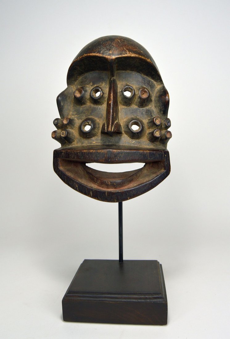 A Fantastic Guere mask with Multiple eyes, African Art (1 of 8)