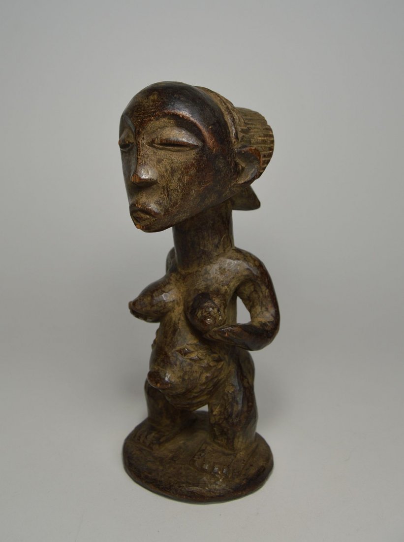 A Luba Female sculpture, African Art (1 of 4)
