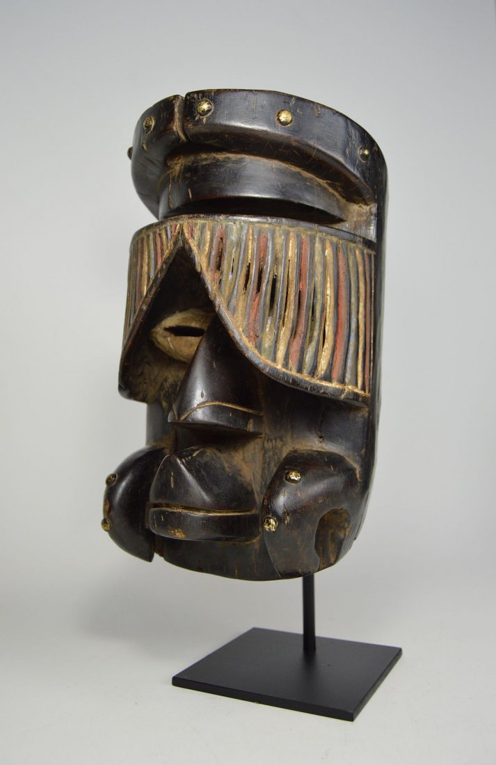 Fantastic Guere African mask with carved "Curtain" Eyes (1 of 6)