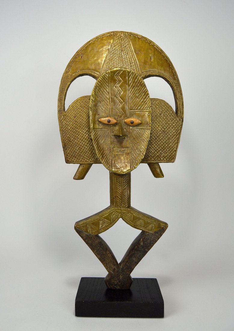A Kota Reliquary sculpture, African Art (1 of 7)