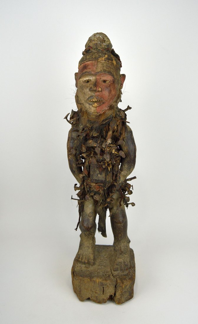 Huge Kongo Nkisi nail fetish magic sculpture (1 of 8)